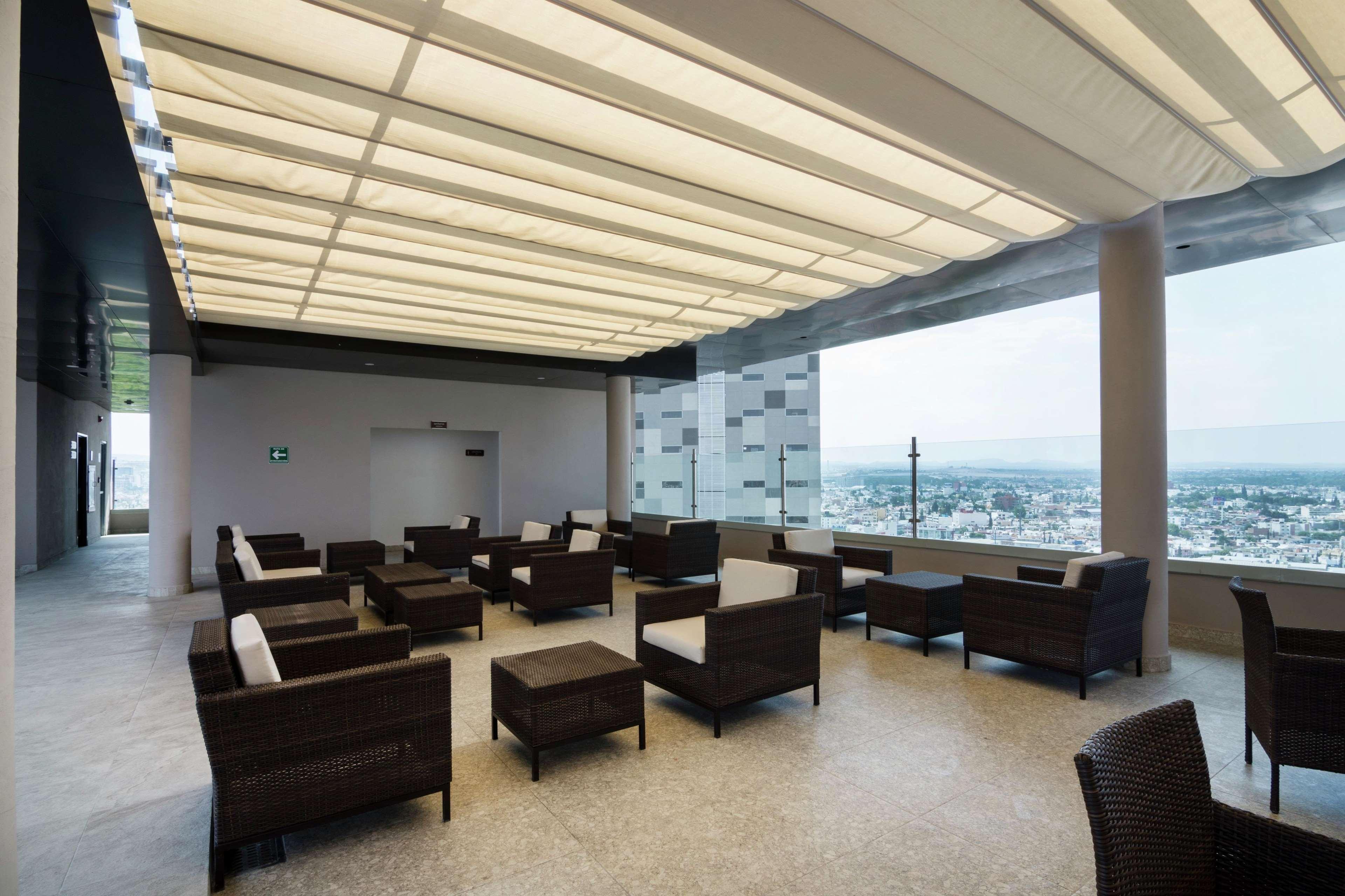 Hampton Inn And Suites San Luis Potosi Slp מראה חיצוני תמונה