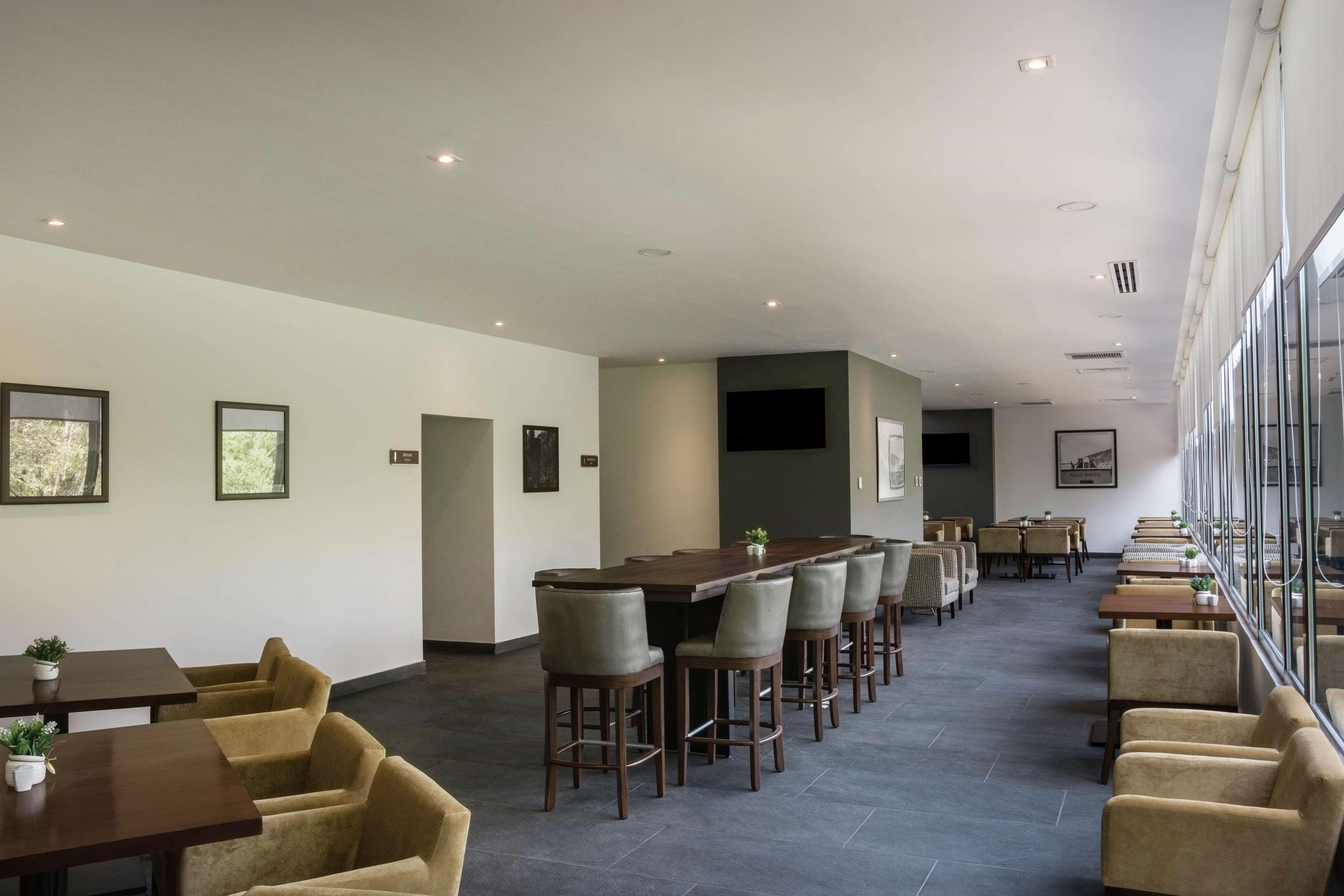 Hampton Inn And Suites San Luis Potosi Slp מראה חיצוני תמונה